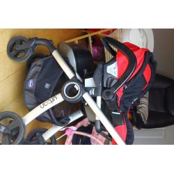 Chicco Urban Travel System w/ ISOFIX base