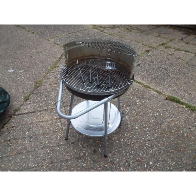 Barbeque and cover