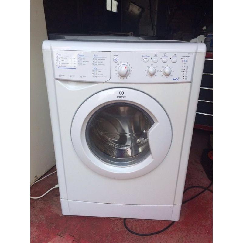 Indesit washer dryer 6 kilo