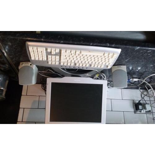 Philips pc , keyboard , speakers