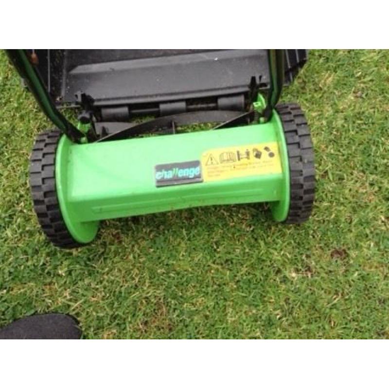 Push lawn mower