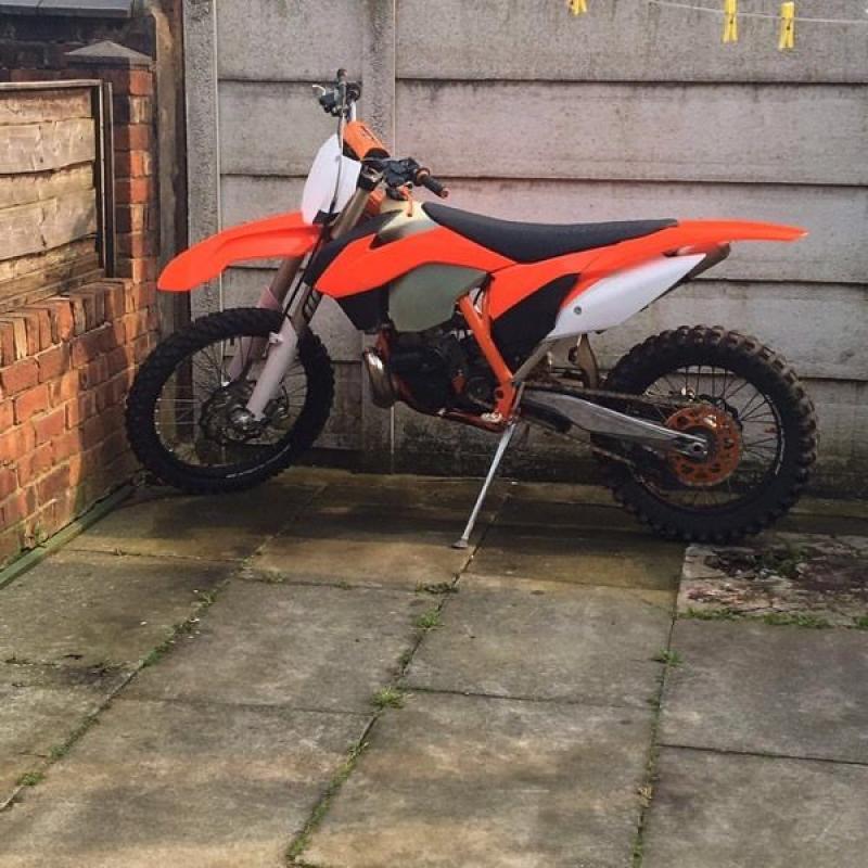 !!BARGIN!! Ktm 250 road legal !!!!ring the number in the text!!!!