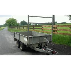 8x5 trailer alloy floor 5 stud axle