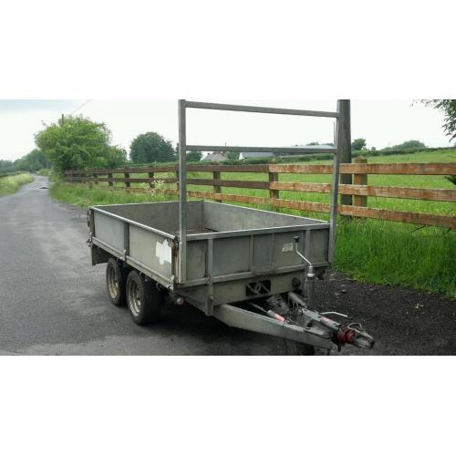 8x5 trailer alloy floor 5 stud axle
