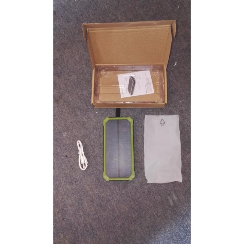 PYRUS SOLAR CHARGER 15000