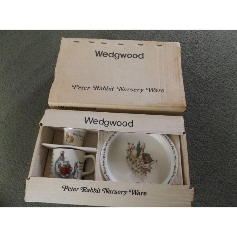 Wedgwood Peter Rabbit nursery ware 1970s