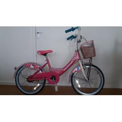 Hello Kitty 20" Kids' Bike
