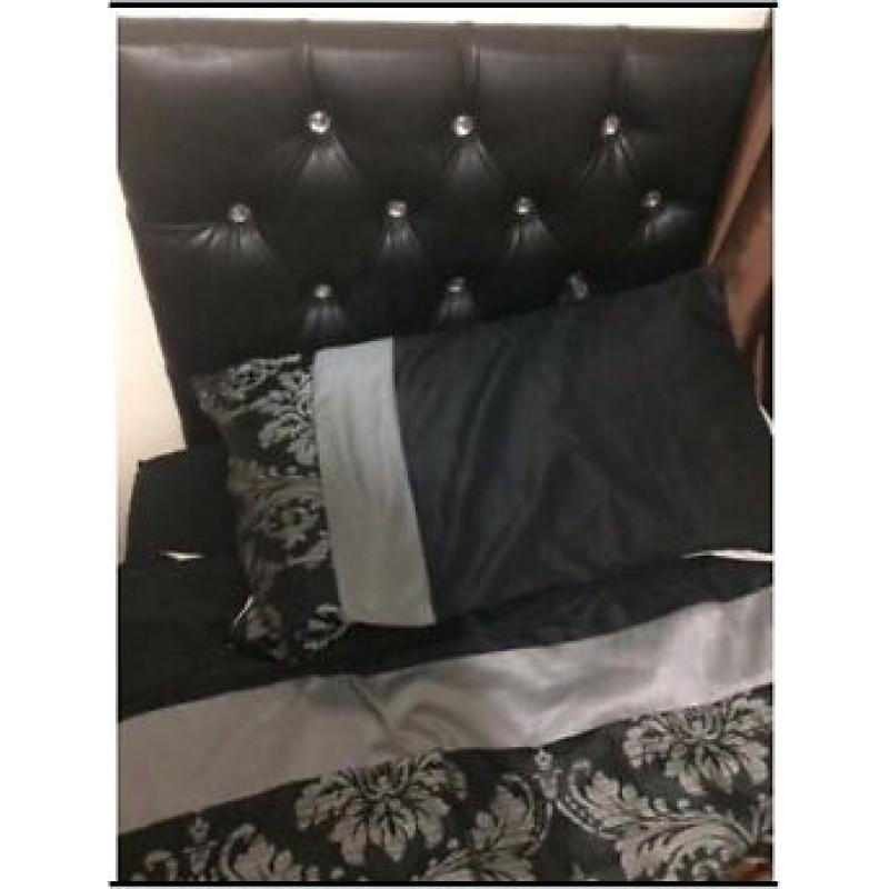 Free Headboard