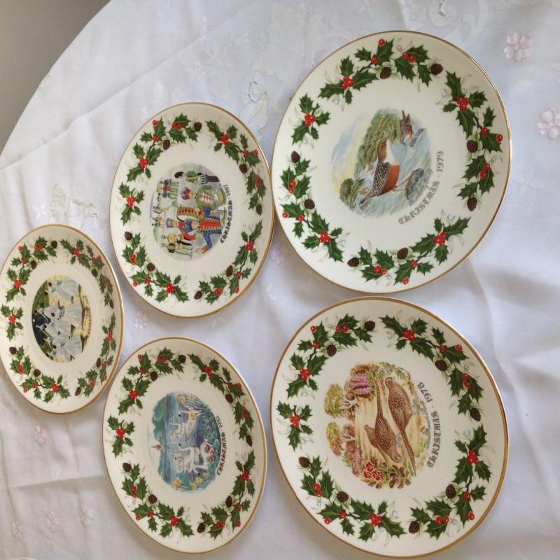 Twelve days of Christmas decorative Royal Grafton plates