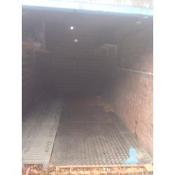 Garage for rent