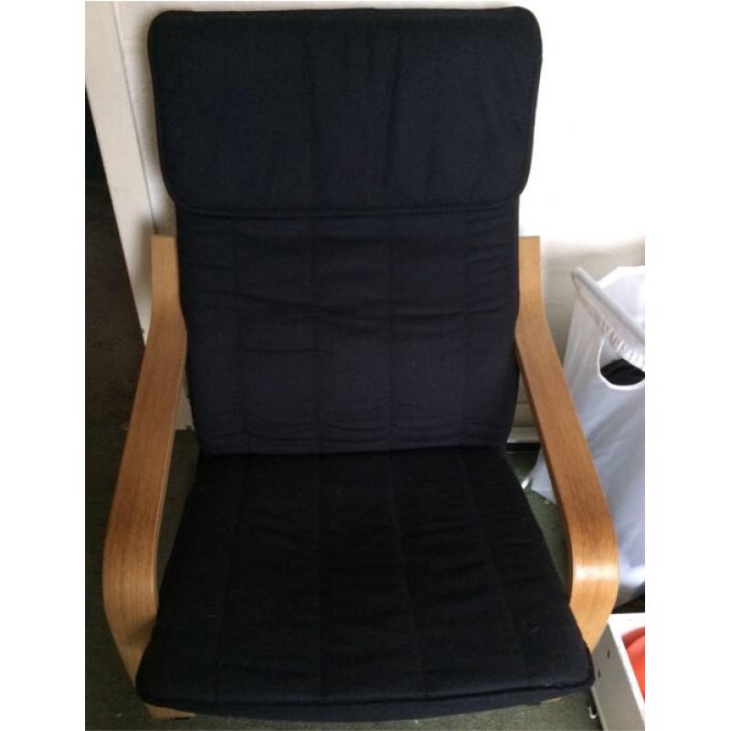 IKEA SWAP - Black & Oak Poäng Chair For White One!
