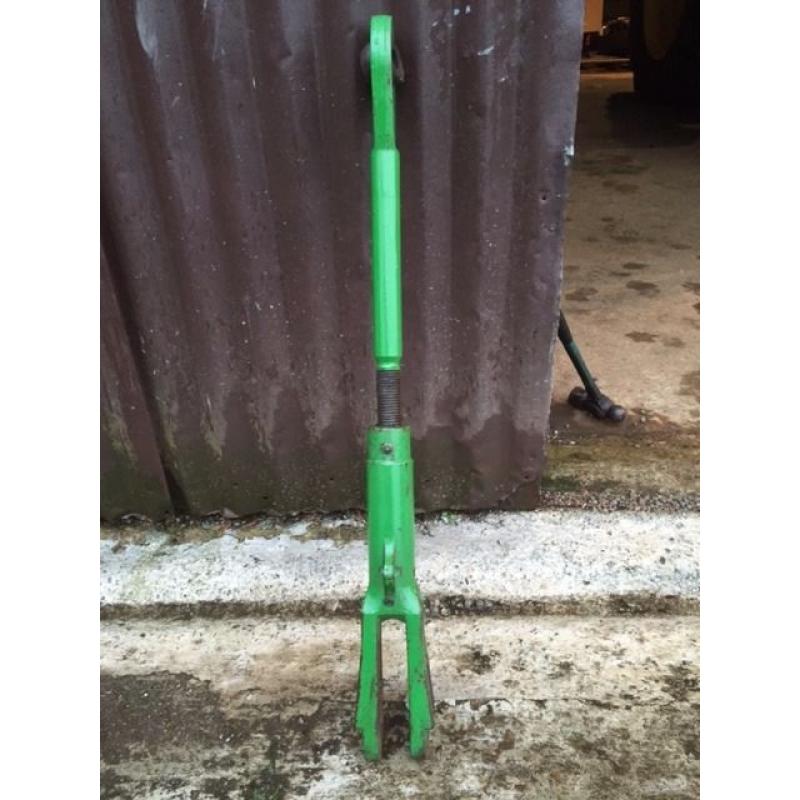Linkage screw arm for John Deere