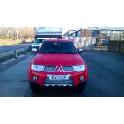 Mitsubishi L200 Double Cab Di-D Barbarian 4Wd Auto 176Bhp DIESEL RED (2011)