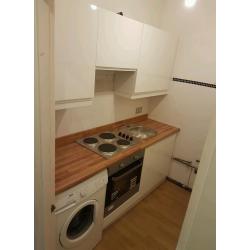 BB - EXPERIENCED KITCHEN FITTERS