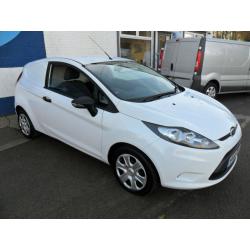 FORD FIESTA VAN 1.4TDCi 70PS 3DR DIESEL EURO 5 WHITE 61REG