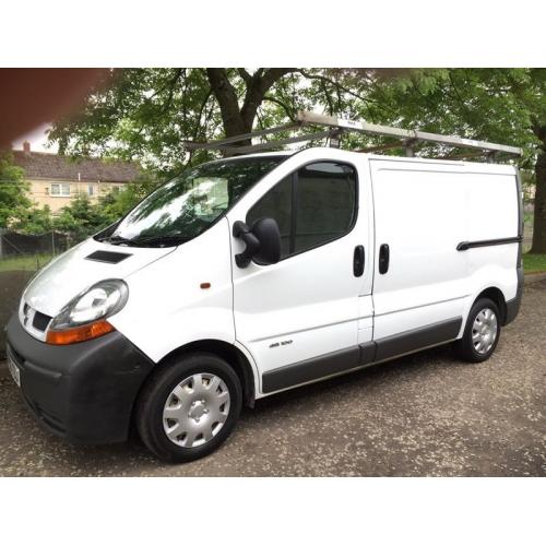 56 Reg Renault Trafic 1.9 DCI 6 SPEED TURBO DIESEL SL27 SWB.not transit vivaro vito sprinter movano