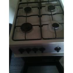 Freestanding 50cm Black Gas Cooker BSG580 As New