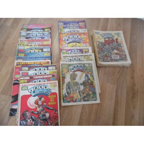 Bundle 2000AD Feat Judge Dredd Weekly Comics