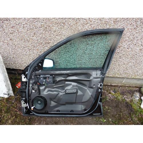 Mercedes W211 E Class 02-08 O/S/F Driver Front Door Saloon Black NO.8100 complete door
