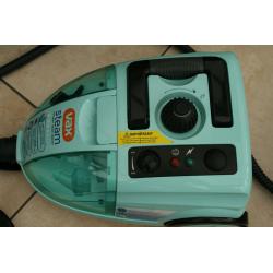 VAX STEAM CLEANER MODEL V-081 WITH ALL ACCESSORIES LIKE NEW IN ORIGINAL BOX