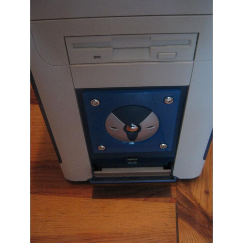 ATX COMPUTER / PC CASE