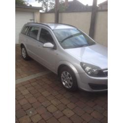 Vauxhall astra1800 petrol estate. Automatic 55reg mk5