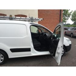 Peugeot Partner Van