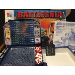 Board game battleship children's travel game complete fun