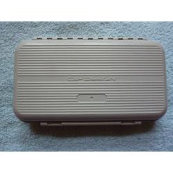 cf design 8 inch flybox and flies