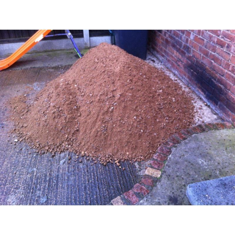1t 2t 3t 10t of BALLAST FOR CONCREETING /LOCAL DELIVERY /DONCASTER/ALSO LIMESTONE/BUILDING SAND /ETC