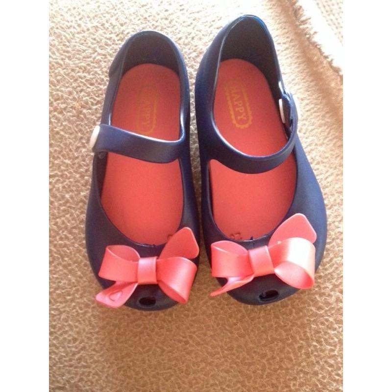 Girls jelly shoes 5-6 size