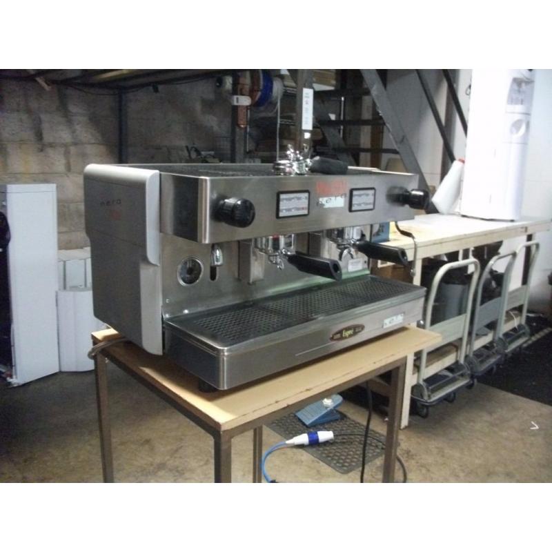 Visa Crem Nera Coffee Machine
