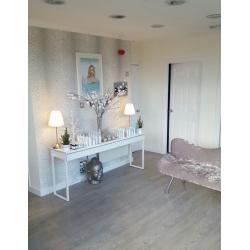 Beauty Therapist