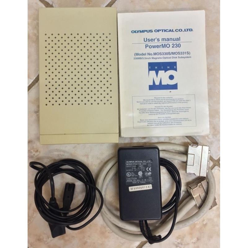 COMPUTER ACCESSORIES INC NETGEAR 16 PORT LAN SWITCHER , BELKIN KVM, 17" MONITOR & LOTS MORE!