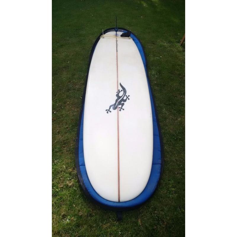 Black Salamander Longboard surfboard 9'10 very good condition *with boardbag*