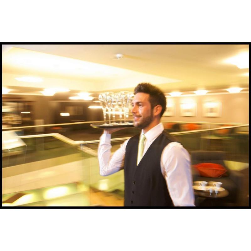 Temporary and Permanent Bar and Waiting Staff Urgently Wanted