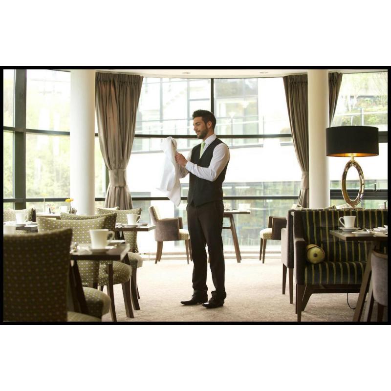 Temporary and Permanent Bar and Waiting Staff Urgently Wanted