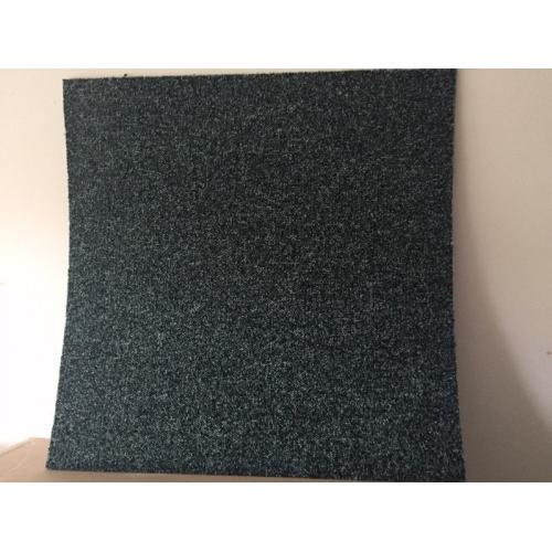 Carpet tiles