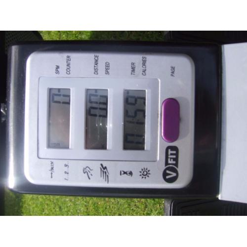 V FIT ROWING MACHINE