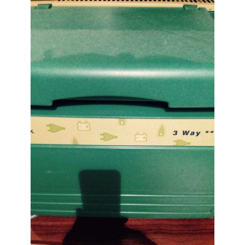 ELECTROLUX PORTABLE FRIDGE / FREEZER