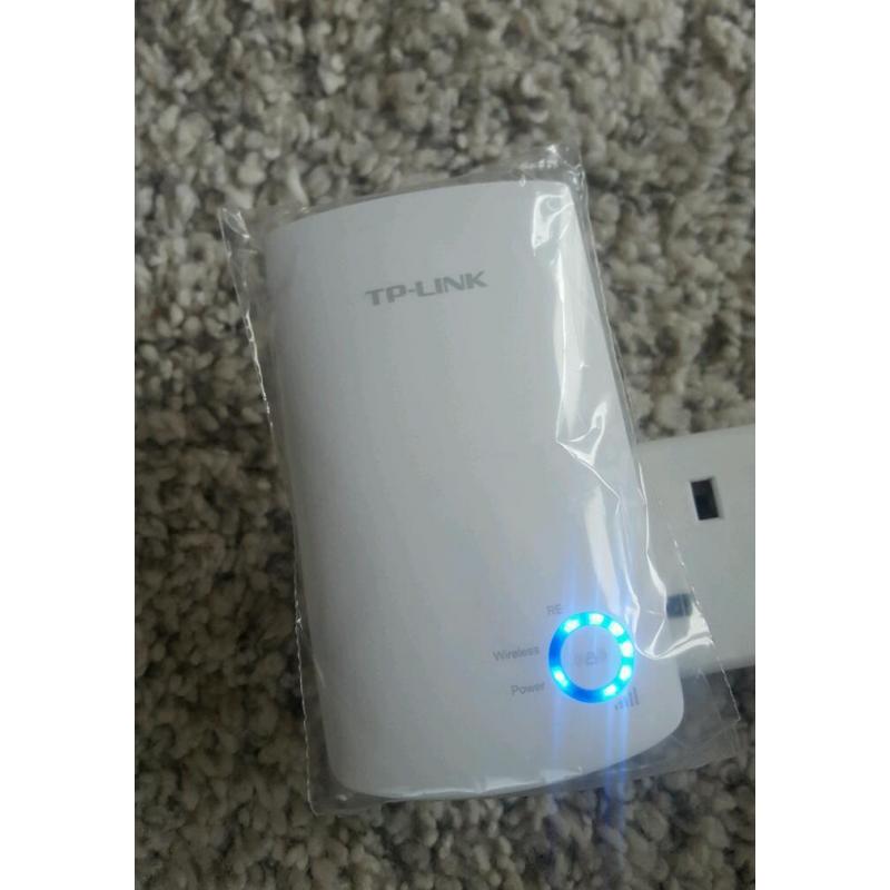 TP-LINK WiFi range extender