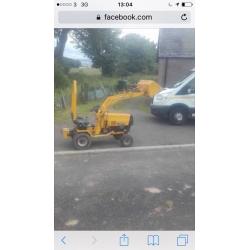 Compact tractor with loader 12hp petrol