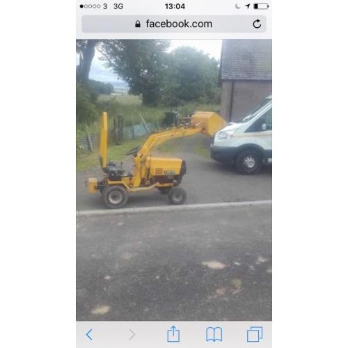 Compact tractor with loader 12hp petrol
