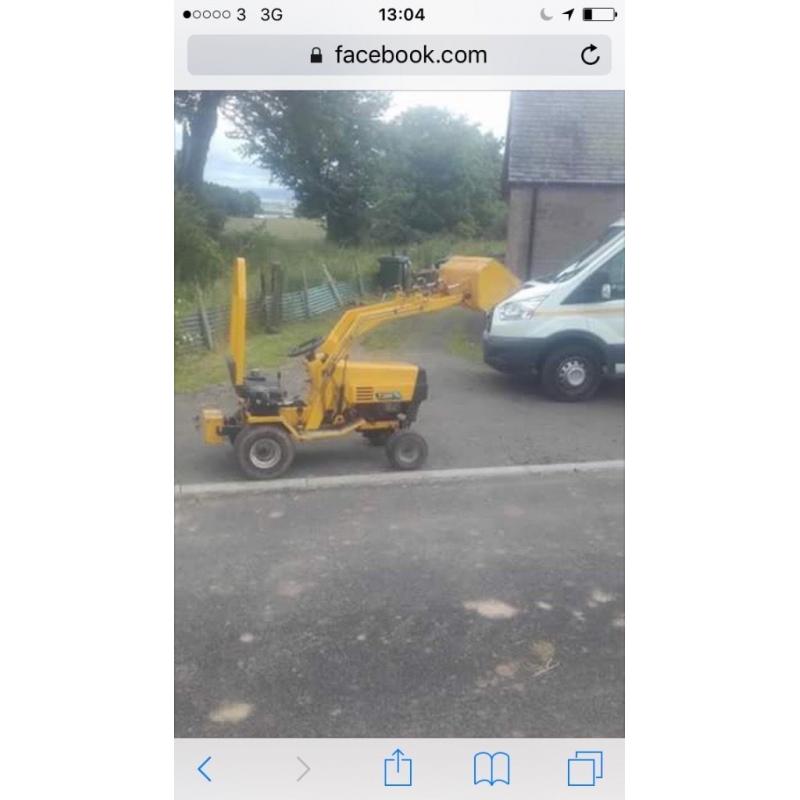 Compact tractor with loader 12hp petrol