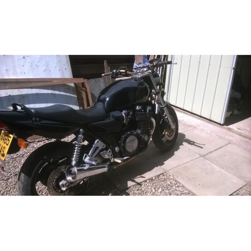 yamaha xjr 1200