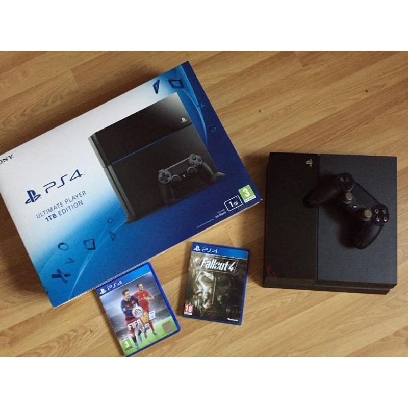 PlayStation 4 (1 Terabyte) Bundle