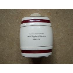 **WADE**...Port dispenser