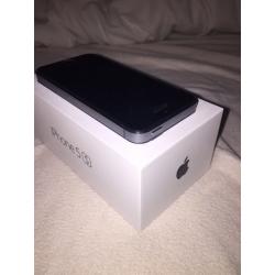 AMAZING SALE - MINT CONDITION - APPLE IPHONE 5S - 32GB - SPACE GREY - UNLOCKED