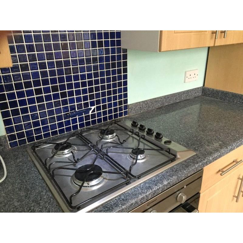 iNDESIT OVEN