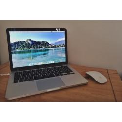 MacBook Pro Retina 2015 - 3.1GHz i7 8GB 256GB - Case and Magic Mouse included.